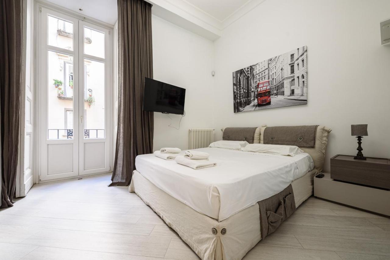 Palazzo Dello Spagnolo Suite Наполи Екстериор снимка
